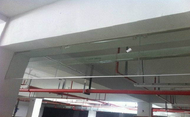 地下室挡烟垂壁