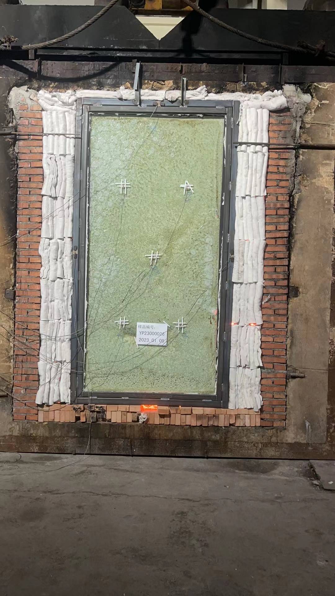 35mm水晶硅防火玻璃耐火原理