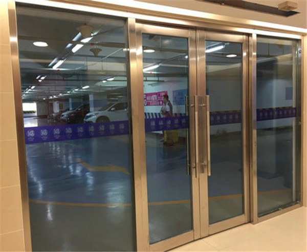 地下室车库甲级防火玻璃门